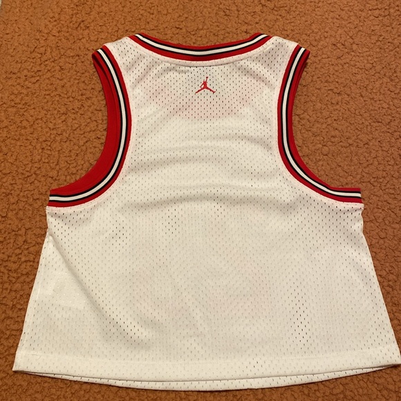 Michael Jordan Chicago Bulls jersey - Picture 4 of 7